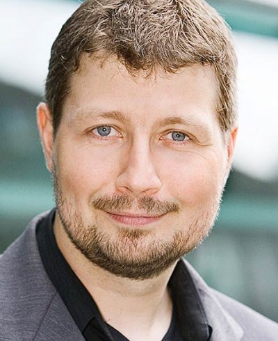 Dr. Adam Jakubowski, Diplom Volkswirt
